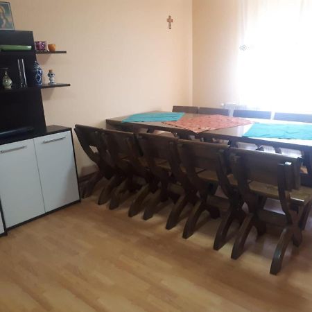 Вілла Casa Ionel Si Dani Фундата Екстер'єр фото